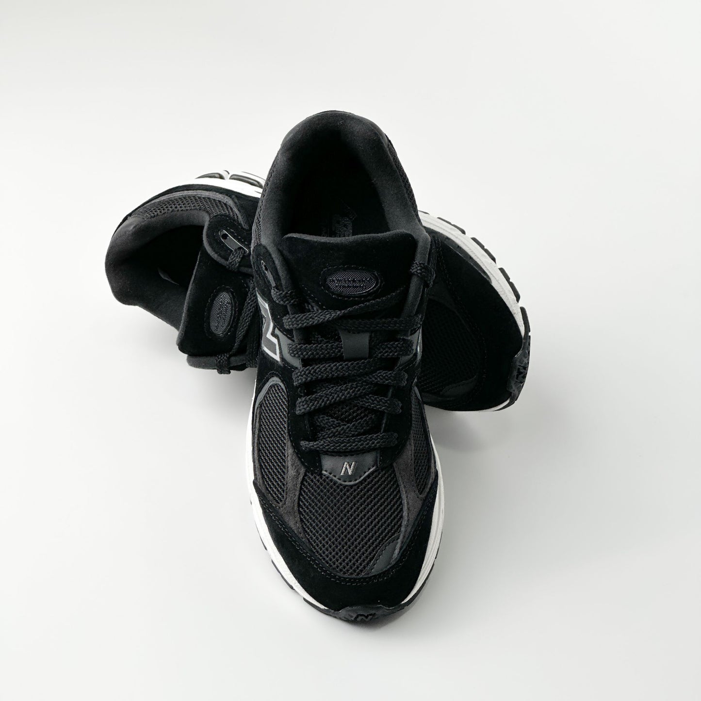 New Balance 2002R