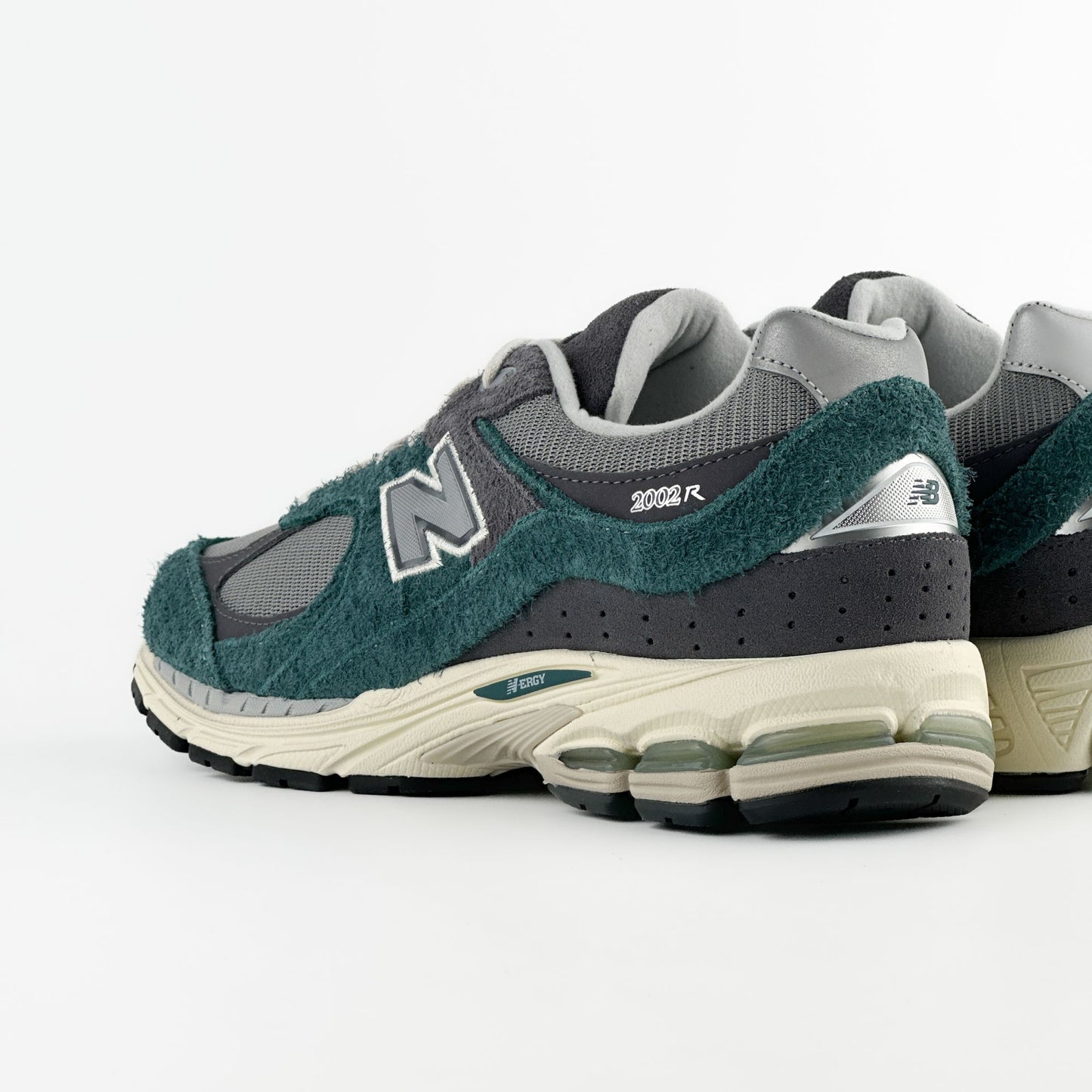 New Balance 2002R