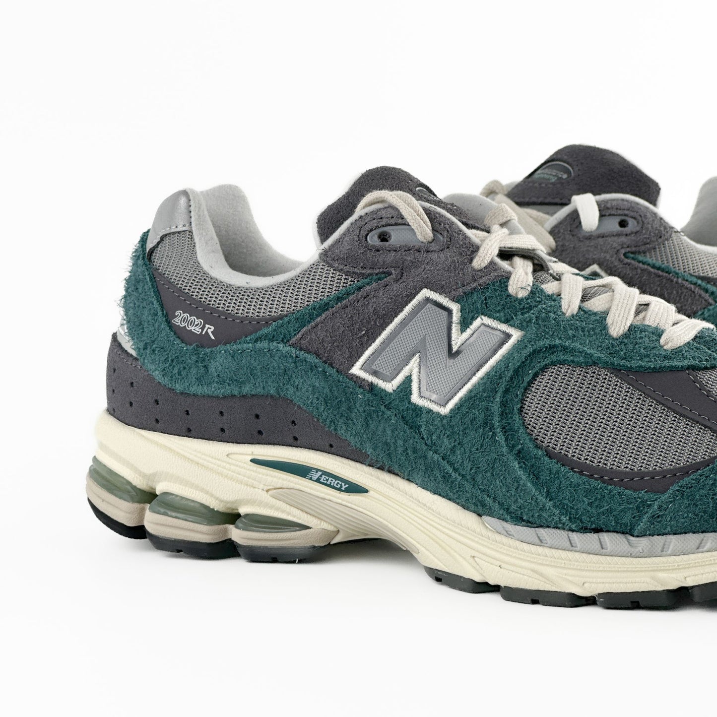 New Balance 2002R