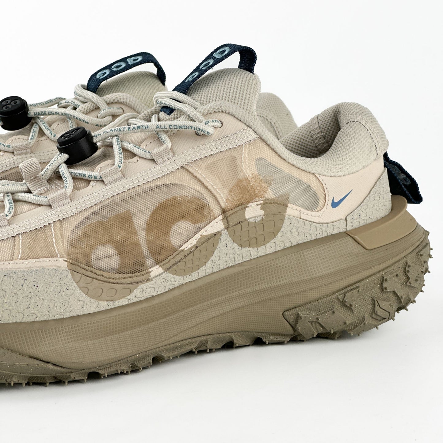 Nike ACG Mountain Fly 2 Low
