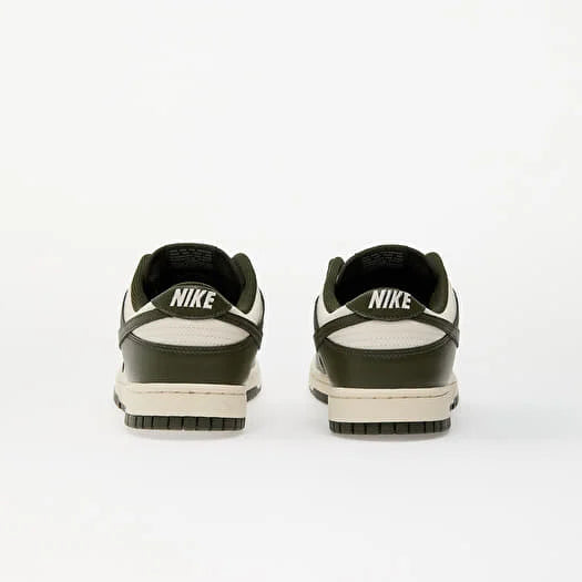 Nike Dunk Low Retro