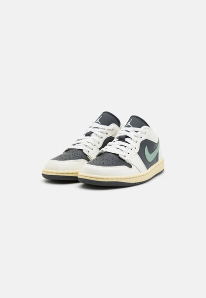 Nike Air Jordan 1 Low
