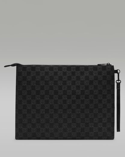 Jordan Monogram Pouch (0.98L)