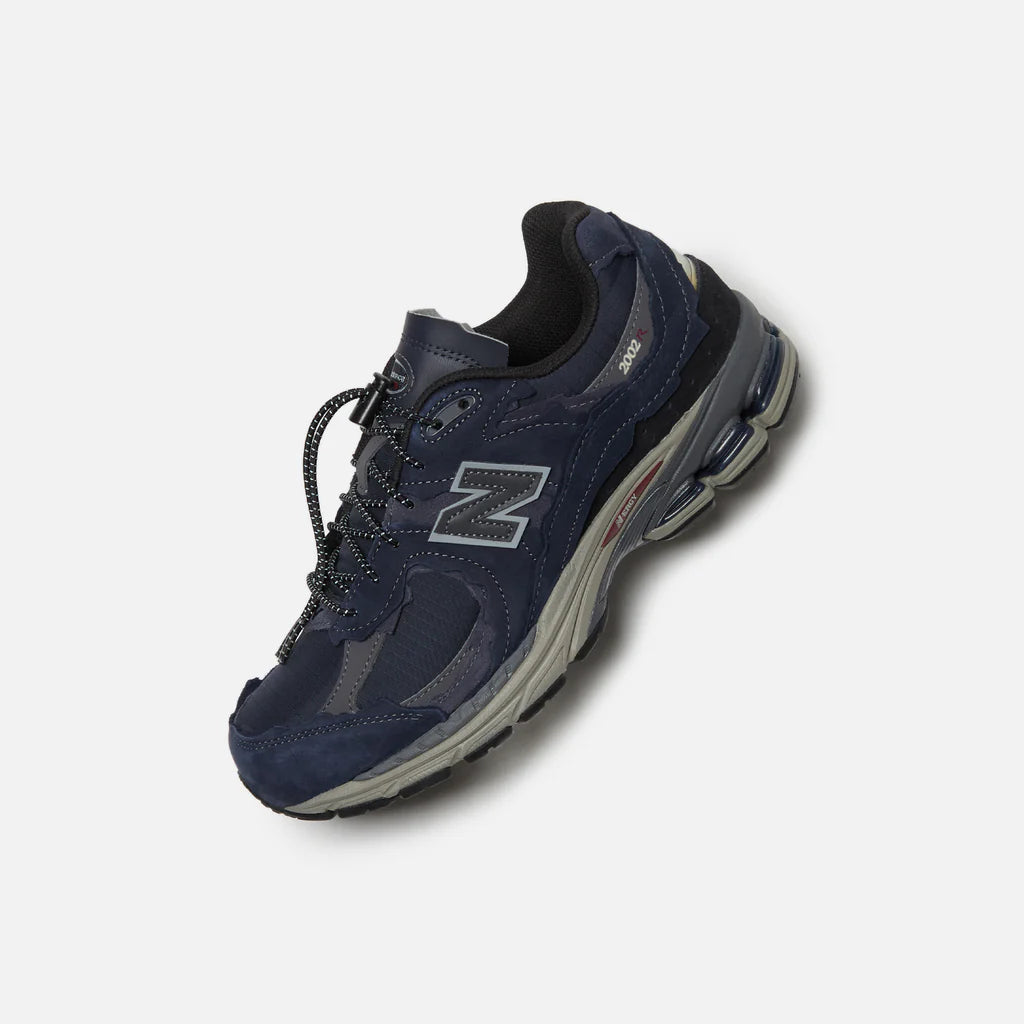 New Balance 2002R