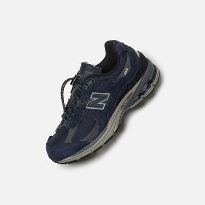 New Balance 2002R