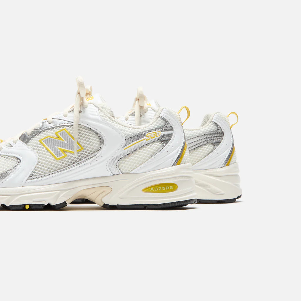 New Balance 530