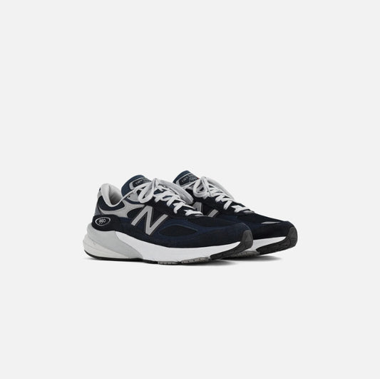 New Balance WMNS Made in USA 990v6