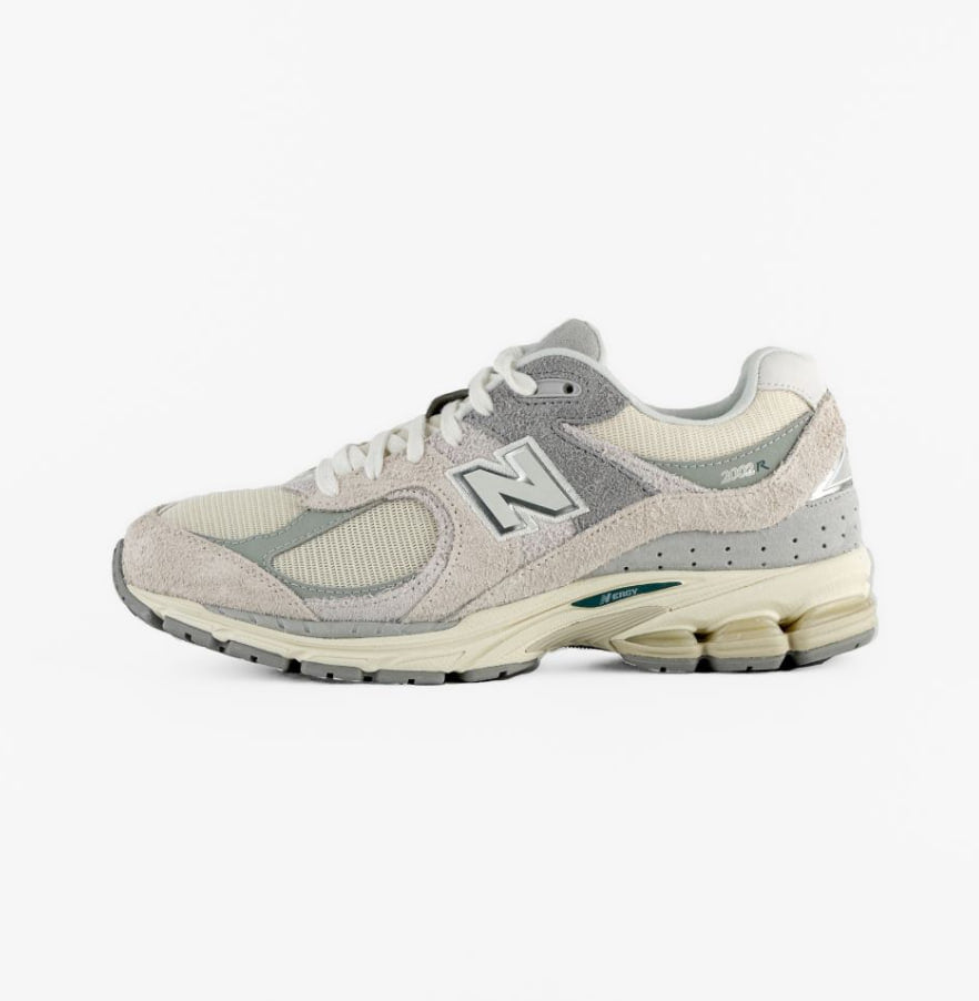 New Balance 2002R Linen