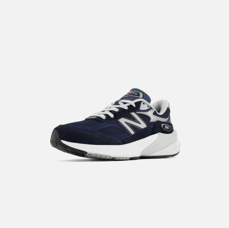 New Balance WMNS Made in USA 990v6