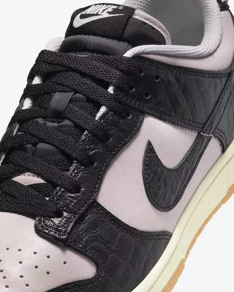 Nike Dunk Low Retro